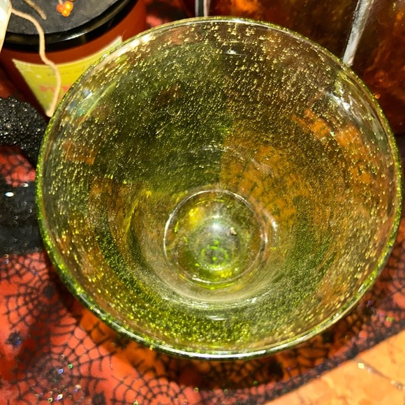 Artland Iris Green Seeded Glass Water Goblet - Picture 3 of 4